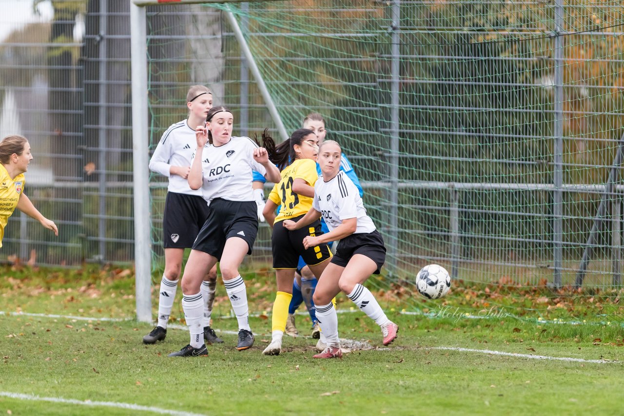 Bild 421 - F Merkur Hademarschen - SV Frisia 03 Risum Lindholm : Ergebnis: 0:1